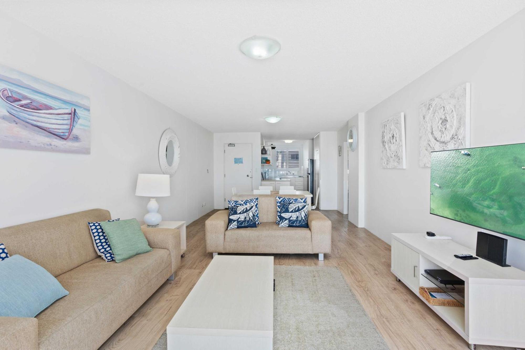 Goodwin Towers - Hosted By Burleigh Letting Apartment Gold Coast Exterior photo