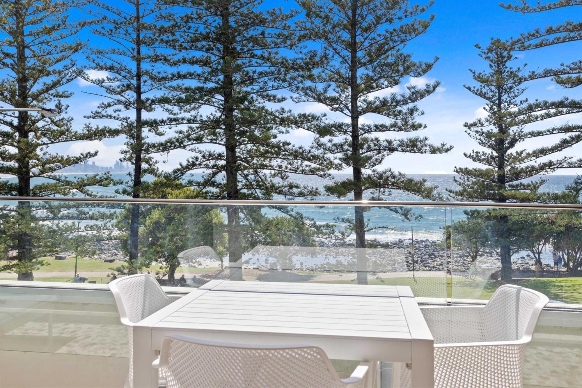 Goodwin Towers - Hosted By Burleigh Letting Apartment Gold Coast Exterior photo